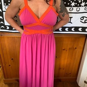 Sofia Vergara Maxi Dress 👗